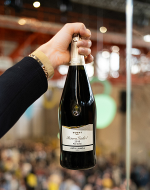 Tosti1820 Alta Langa DOCG Riserva Giulio I Pas Dosè Blanc de Noirs 2010